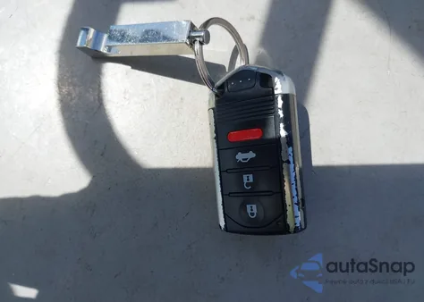 2013 Acura Ilx 2.0L z USA, uszkodzony, nr VIN 19VDE1F34DE010093